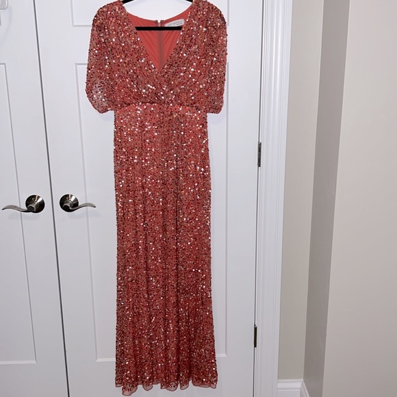 NWT MAC Duggal - 5640 Draped Sleeve V Neck Gown - Paprika - Picture 2 of 6
